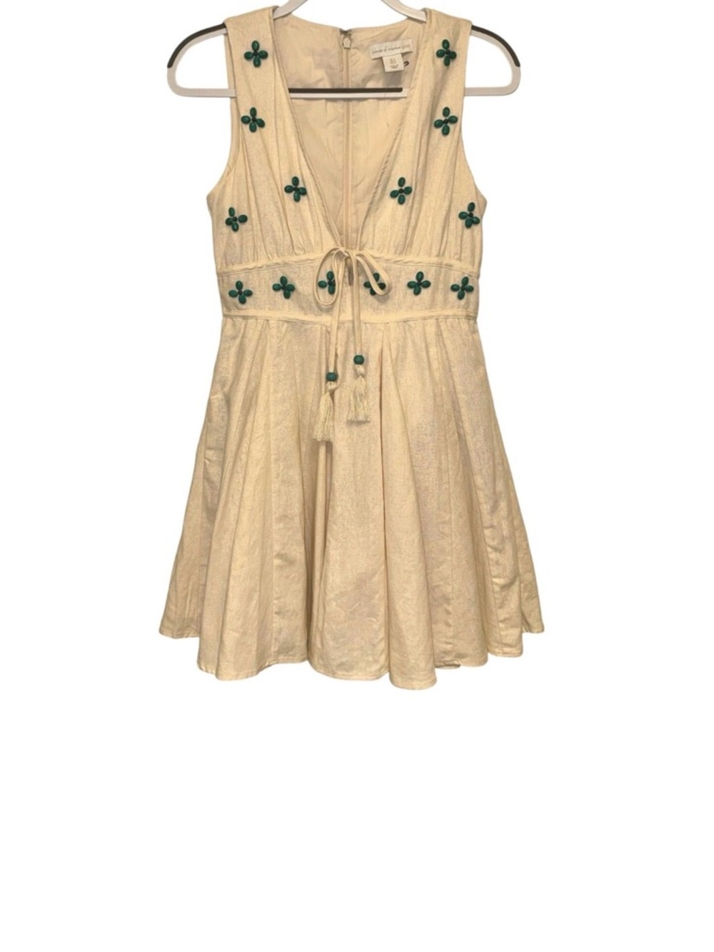 House of Harlow 1960 Cream Dress with Green Floral Embroidery 10 MISSING STONES